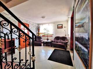 Отели типа «постель и завтрак» Dom Gościnny Skalnica Поронин-2